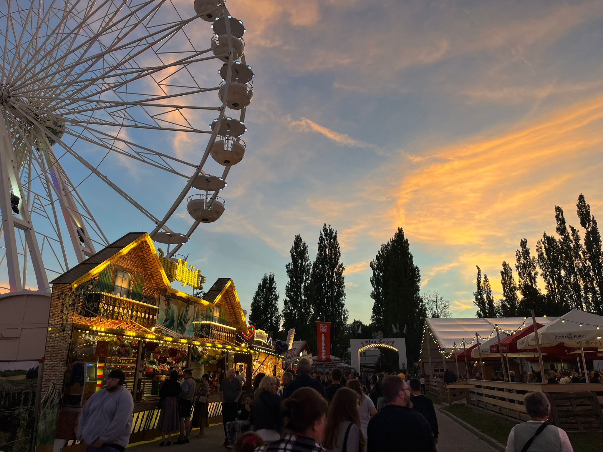 Heimat Pommes auf Volksfesten